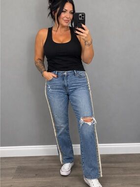 Pilcro Anthropologie Slim Boyfriend Jeans Size 27 Distressed Side Stripe Denim